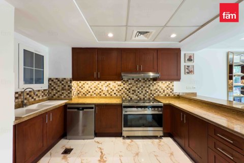 Вилла с 4 спальнями №131327 9