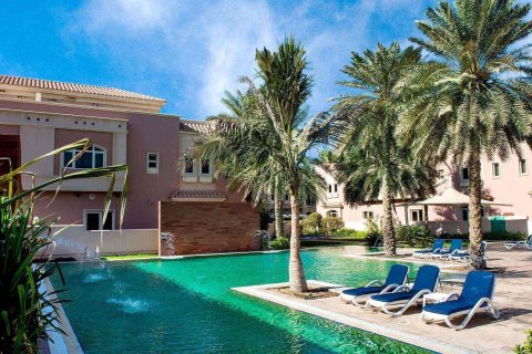 PALMS OASIS VILLAS  No. 69791