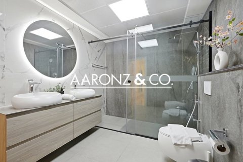 4 bedrooms Apartment in Jumeirah Lake Towers, UAE No. 147424 19