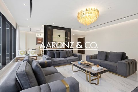 4 bedrooms Apartment in Jumeirah Lake Towers, UAE No. 147424 3