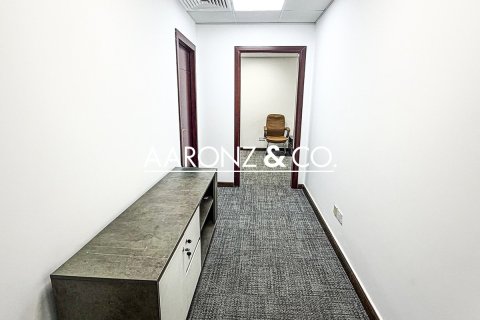 105m² Office in Business Bay, UAE No. 147428 12