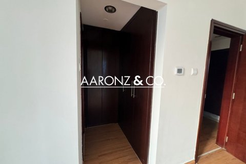 2 bedrooms Apartment in Icon Tower 2, UAE No. 147423 7