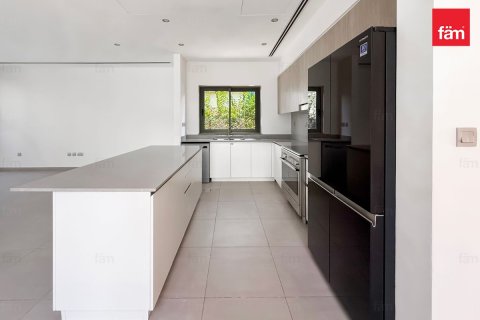 4 غرف نوم فيلا رقم 123499 9