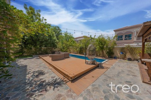 Villa de 6 dormitorios en Jumeirah Village Triangle, UAE No. 173824 23