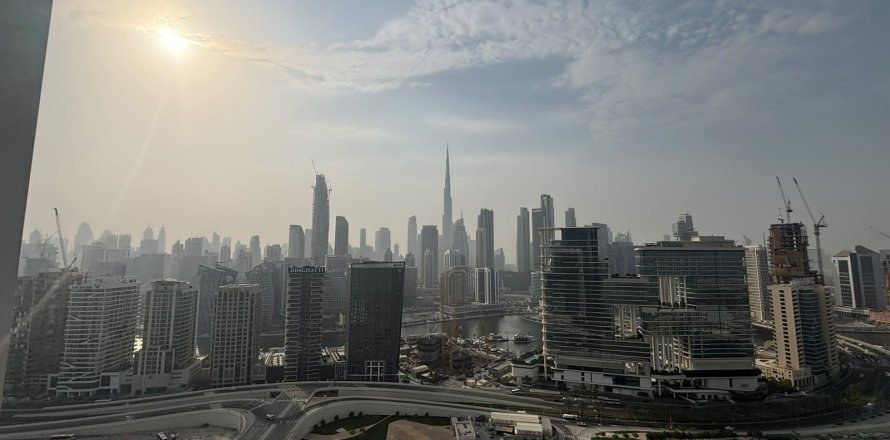 1 غرف نوم شقة في الخليج التجاري, الإمارات العربية المتحدة رقم 204892