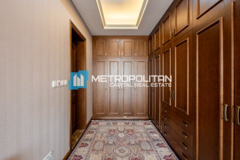 7 غرفة نوم  فيلا  رقم 131867 22