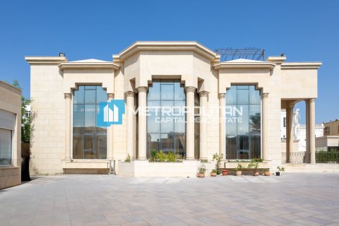 7 غرفة نوم  فيلا  رقم 131867 4