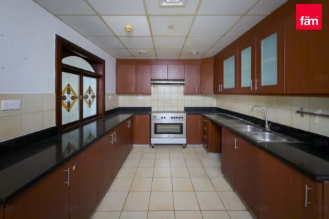 4 غرف نوم شقة في دبي, الإمارات العربية المتحدة رقم 165607 3