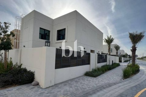 Townhouse de 4 dormitorios  No. 113339 3