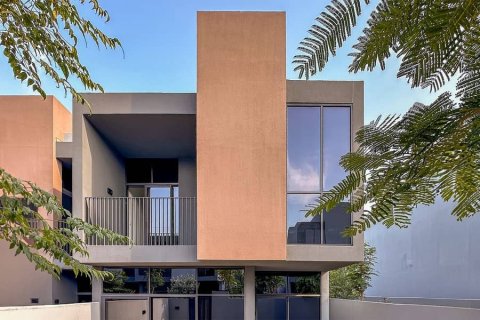 Townhouse de 3 dormitorios  No. 113345 2