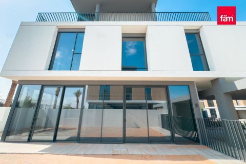 Villa de 4 chambres à Dubai, UAE No. 140244 4