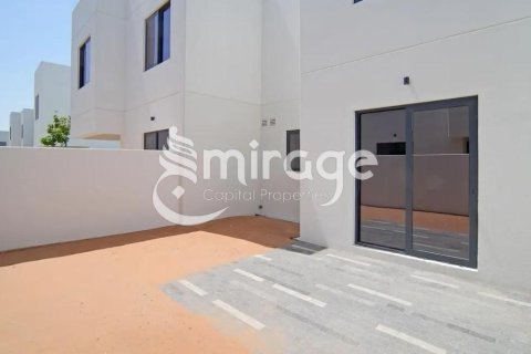 Townhouse de 2 dormitorios en  Yas Island, UAE No. 80996 12