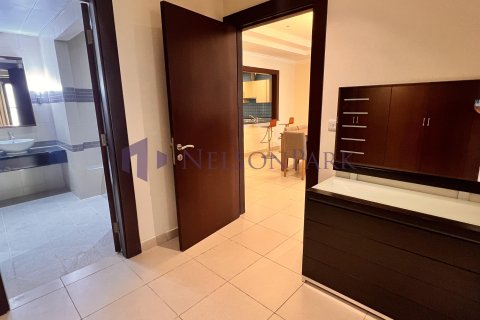 1 bedroom Apartment in Doha, Qatar No. 60937 10