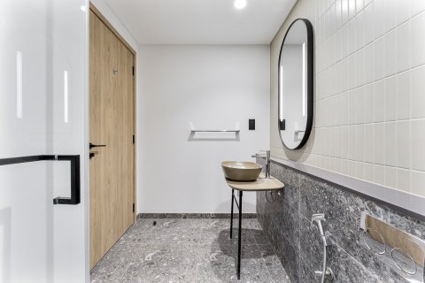 1 bedroom Apartment in Dubai, UAE No. 151342 10