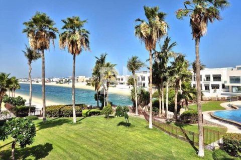 4 غرف نوم فيلا  رقم 113823 31