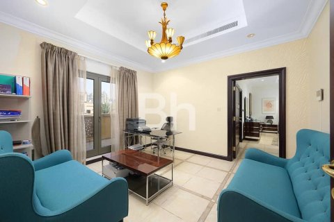 4 غرف نوم فيلا  رقم 113823 17