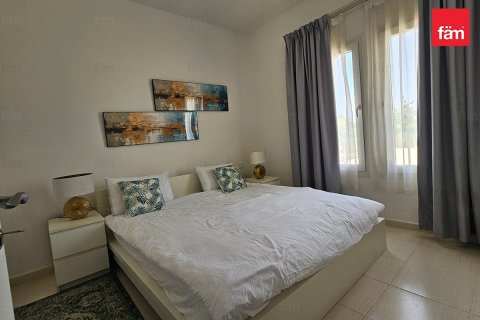 Villa de 3 dormitorios en Dubai, UAE No. 163632 4