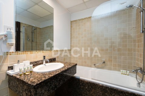 Apartment de 2 dormitorios en Shams, UAE No. 164683 10