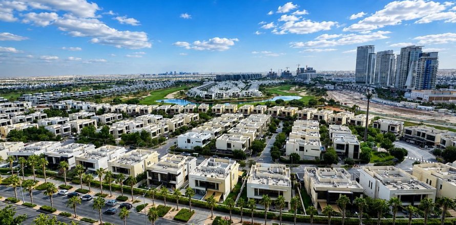 Studio Apartment in Dubai, UAE No. 169346