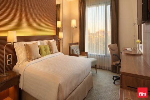 33m² Apartment in Dubai, UAE No. 169348 3