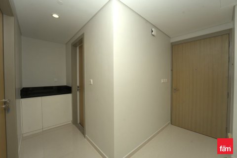 1 bedroom Apartment in Business Bay, UAE No. 169350 11