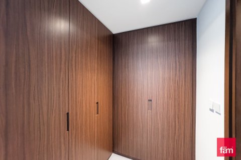 2 bedrooms Apartment in Dubai, UAE No. 188312 15