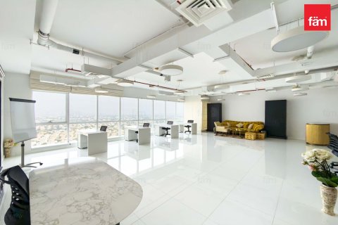 102m² Office in Dubai, UAE No. 188307