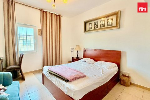 4 bedrooms Villa in Dubai, UAE No. 210589 12