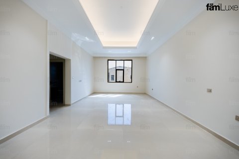 Villa de 5 chambres à Al Quoz, UAE No. 210586 14