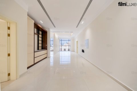 Villa de 5 chambres à Al Quoz, UAE No. 210586 12