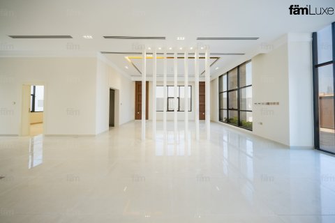 Villa de 5 chambres à Al Quoz, UAE No. 210586 3