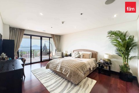 Apartment de 2 dormitorios en Palm Jumeirah, UAE No. 76960 8
