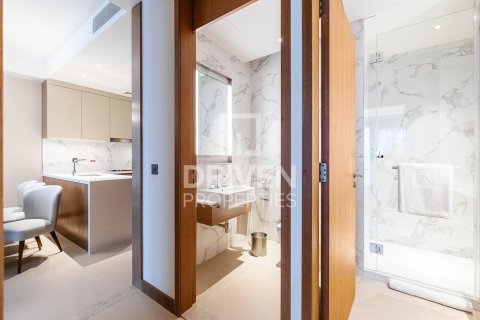 Квартира с 2 спальнями в The Address Residences Dubai Opera, ОАЭ №192694 17