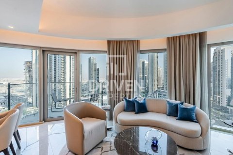Apartment de 2 dormitorios en Address Harbour Point, UAE No. 190454 3