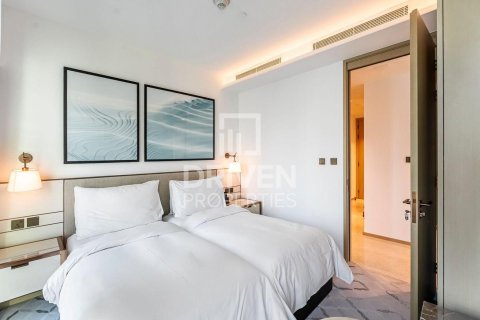 Apartment de 2 dormitorios en Address Harbour Point, UAE No. 190454 12