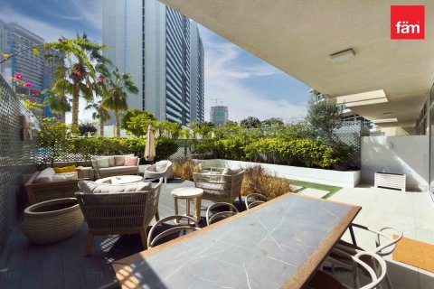 2 bedrooms Apartment in Dubai, UAE No. 142738 22