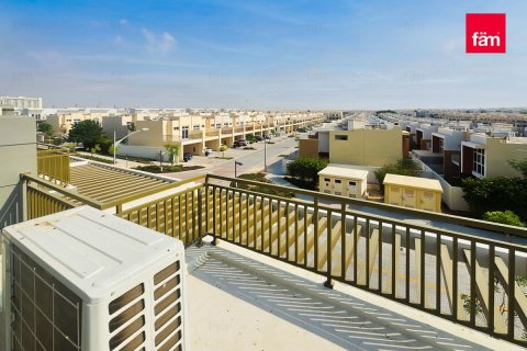 3 bedrooms Townhouse in Dubai, UAE No. 142739 21