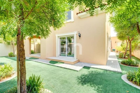 Villa de 4 dormitorios  No. 114476 6