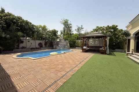 4 bedrooms Villa in Legacy, UAE No. 147498 7