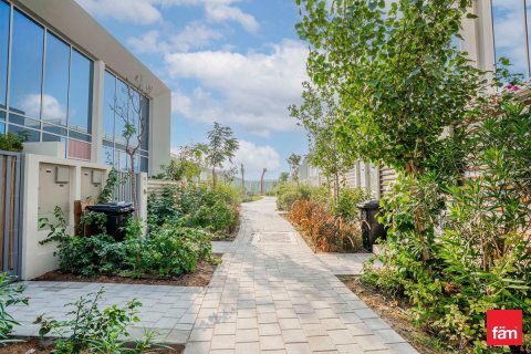 2 bedrooms Villa in Dubai, UAE No. 142779 27