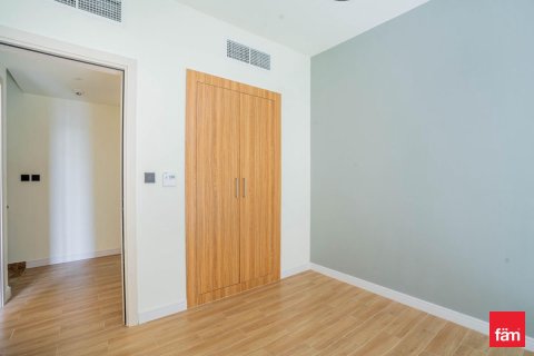 2 bedrooms Villa in Dubai, UAE No. 142779 17