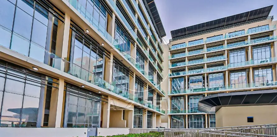 1 bedroom Apartment in Masdar City, UAE No. 171353