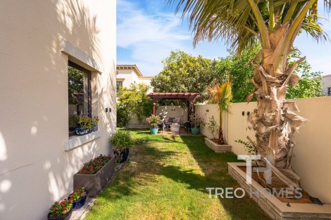 3 bedrooms Villa in Reem, UAE No. 81791 4