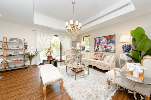 3 bedrooms Villa in Reem, UAE No. 81791 10