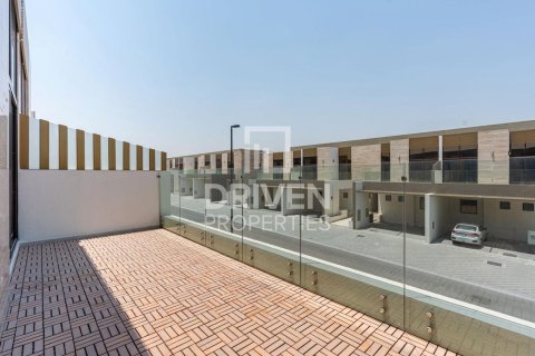 4 bedrooms Villa in District 11, UAE No. 191472 20