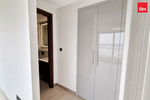 3 bedrooms Apartment in Dubai, UAE No. 168071 7