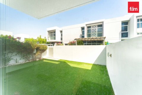 Townhouse de 3 dormitorios en Dubai, UAE No. 167384 16