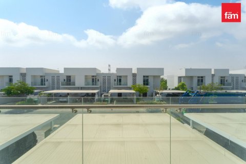 Townhouse de 3 dormitorios en Dubai, UAE No. 167384 25