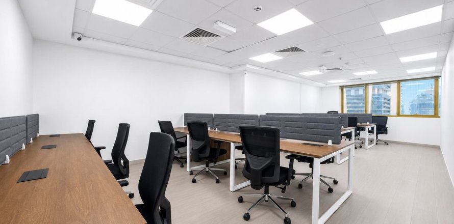 116.2m² Office in Dubai, UAE No. 167381