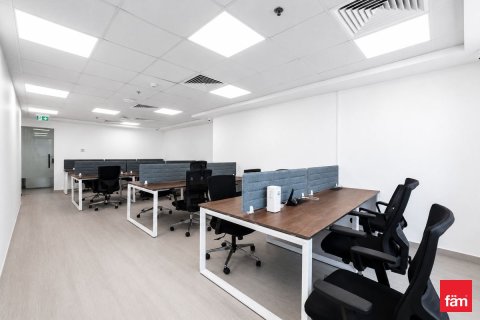 116.2m² Office in Dubai, UAE No. 167381 3